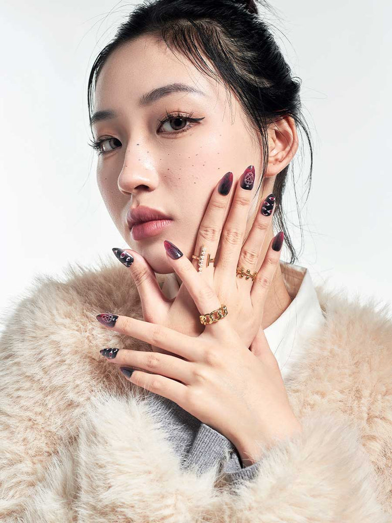 The Best-Selling Press-On Nails That Everyone's Raving About