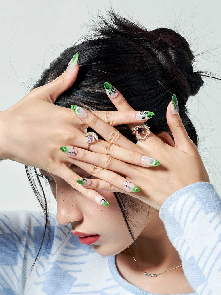 Embrace Nature's Beauty with Plant-Inspired Press On Nails