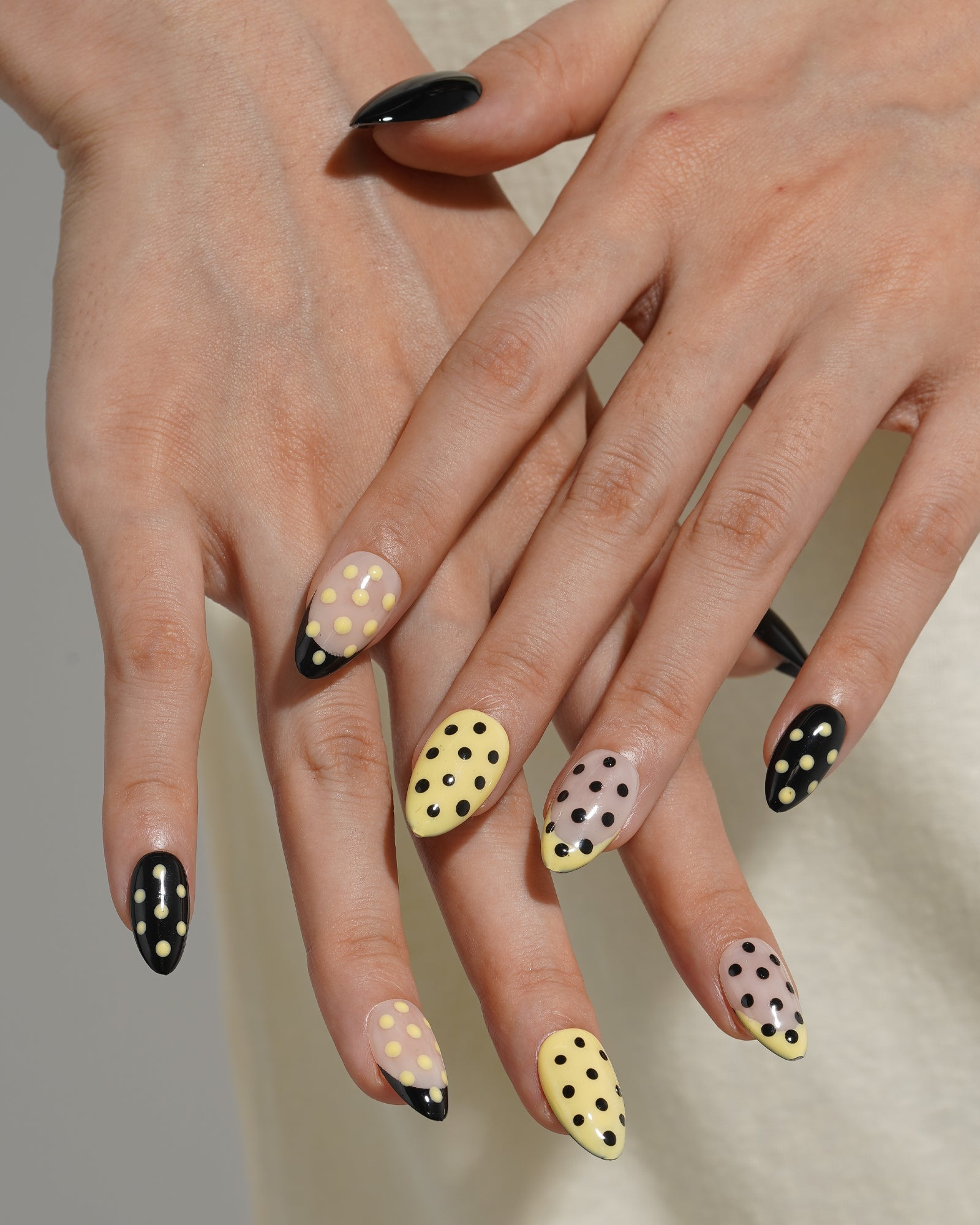 Lemon Noir (Handmade)