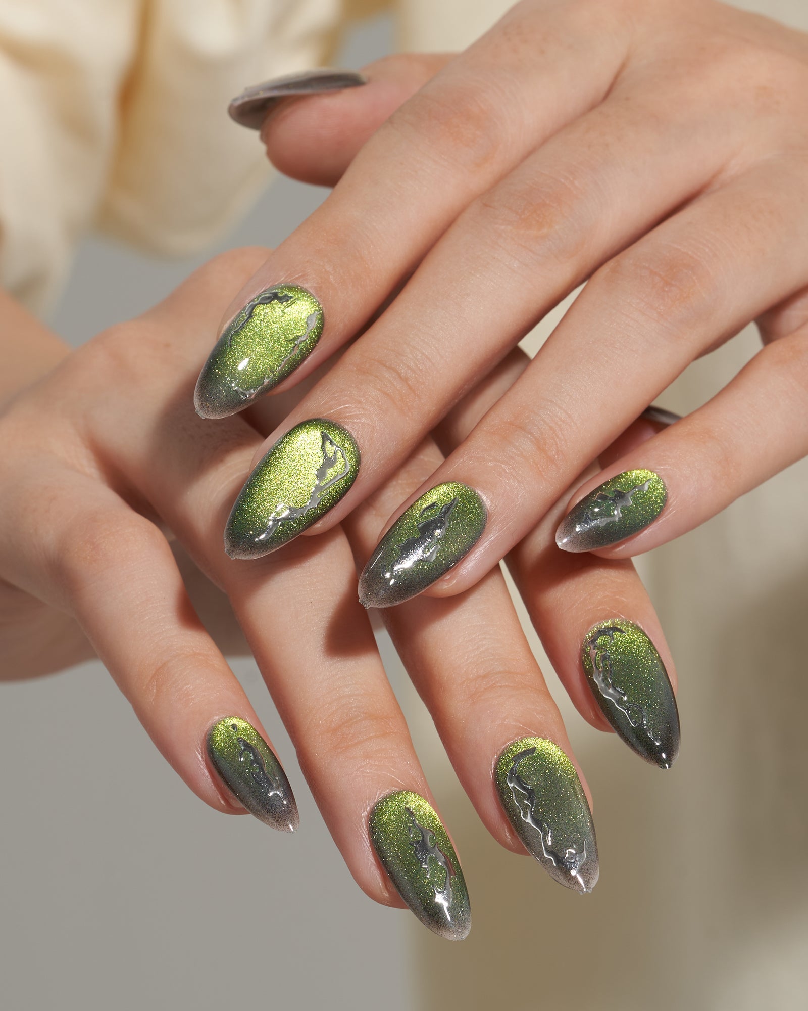 Cat Eye/ Mossy Noir (Handmade)