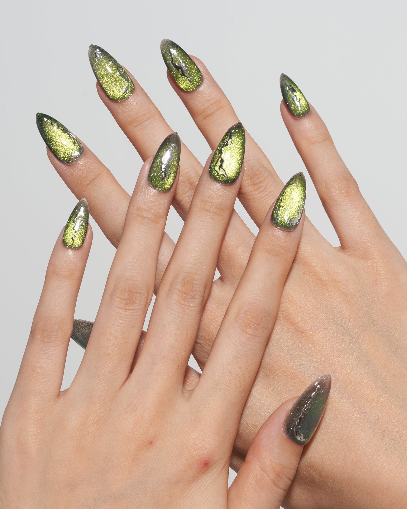 Cat Eye/ Mossy Noir (Handmade)