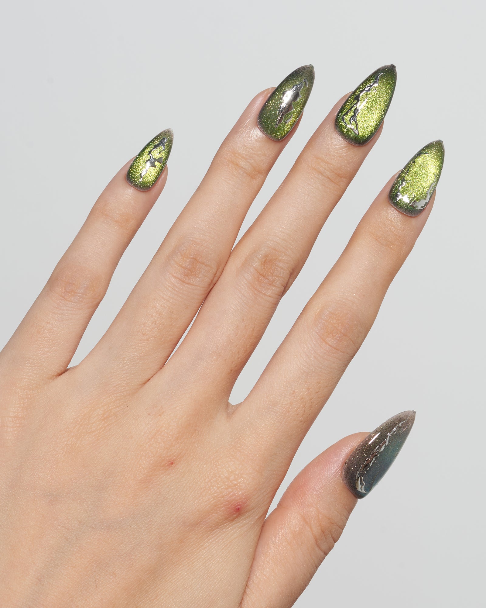 Cat Eye/ Mossy Noir (Handmade)