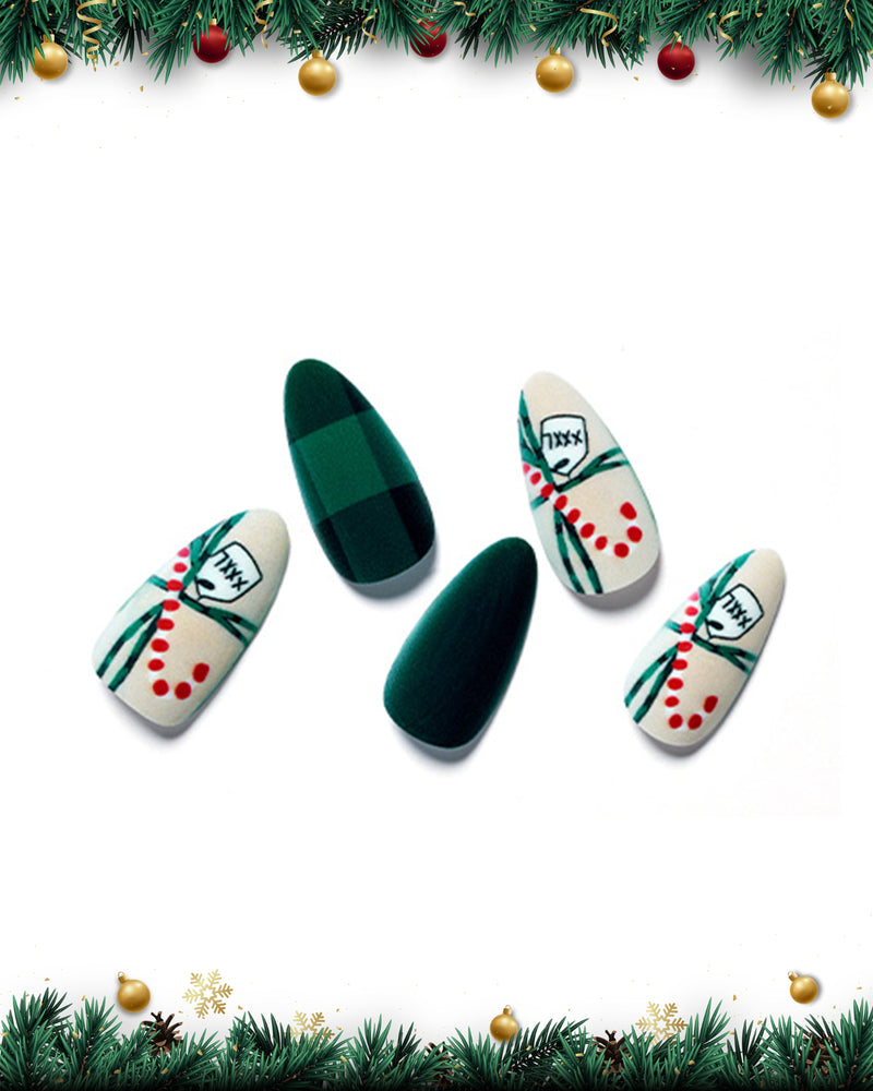 Christmas Novelty/Almond