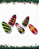 Christmas Knight/Almond