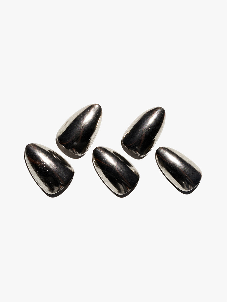 press on nails